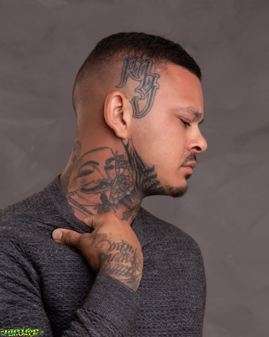 Ítalo Nanais: Da tatuagem à música, a versatilidade de um artista inquieto